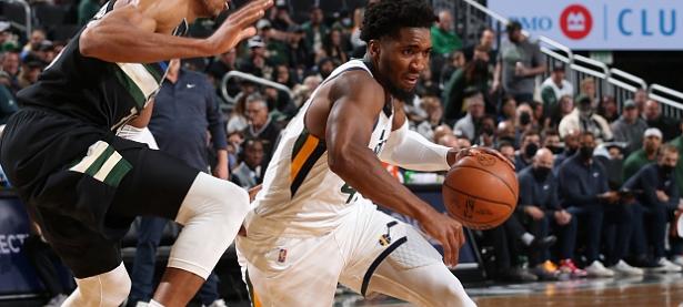 包含爵士主场告捷！米切尔继续发威的词条