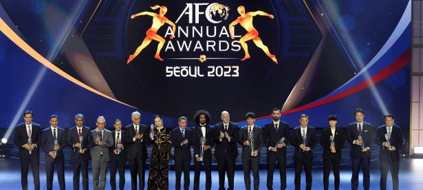 意大利足球联赛奖项揭晓，各奖项得主亮相