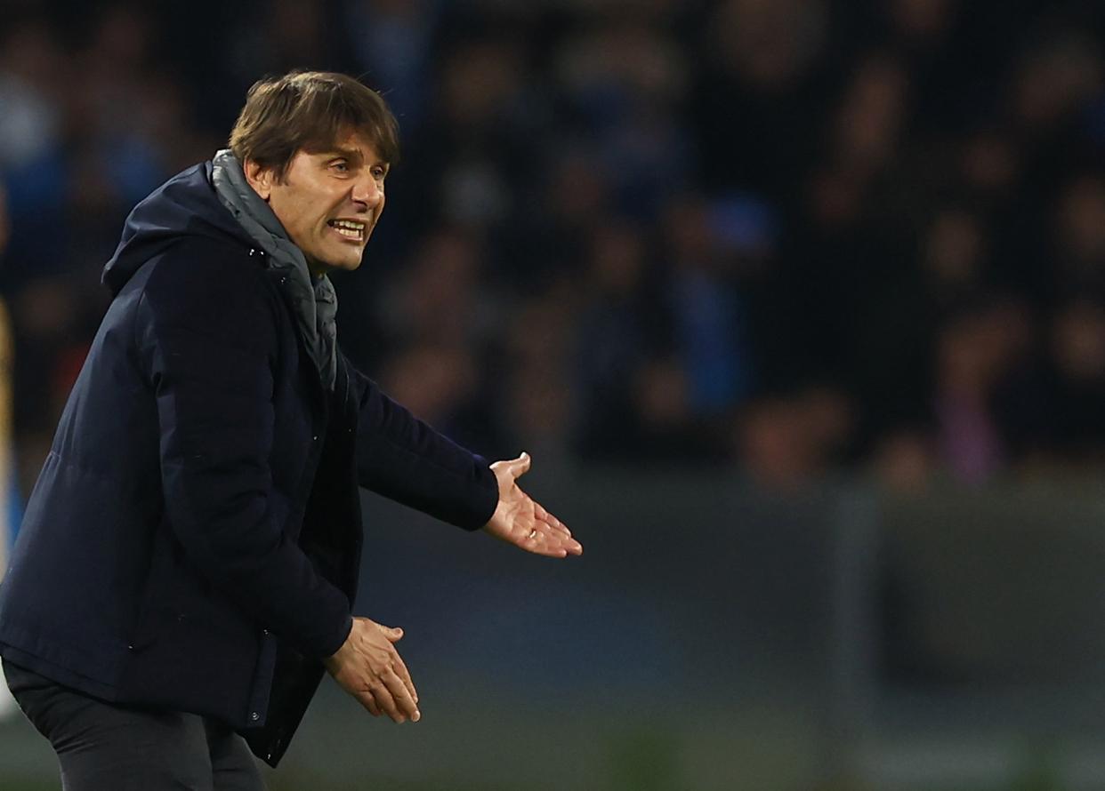 包含那不勒斯后卫因伤离场,球队战线受到影响的词条 包含那不勒斯后卫因伤离场,球队战线受到影响的词条