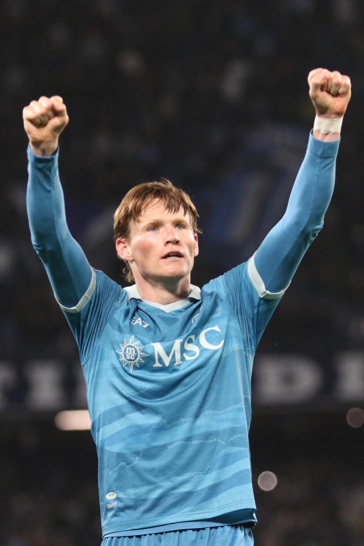 包含那不勒斯后卫因伤离场,球队战线受到影响的词条 包含那不勒斯后卫因伤离场,球队战线受到影响的词条