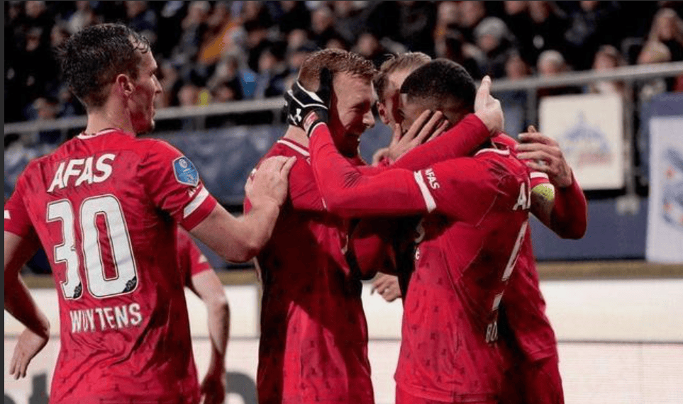 阿贾克斯表现强劲,法国联赛强队势如破竹的简单介绍 阿贾克斯表现强劲,法国联赛强队势如破竹的简单介绍