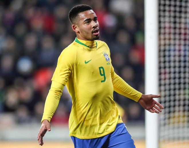 印度球队发挥出色,展现潜力和实力 印度球队发挥出色,展现潜力和实力