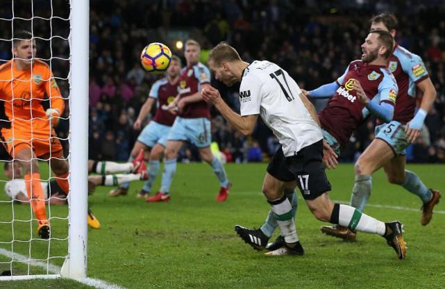 沃特福德主场失利,降至积分榜倒数!的简单介绍 沃特福德主场失利,降至积分榜倒数!的简单介绍