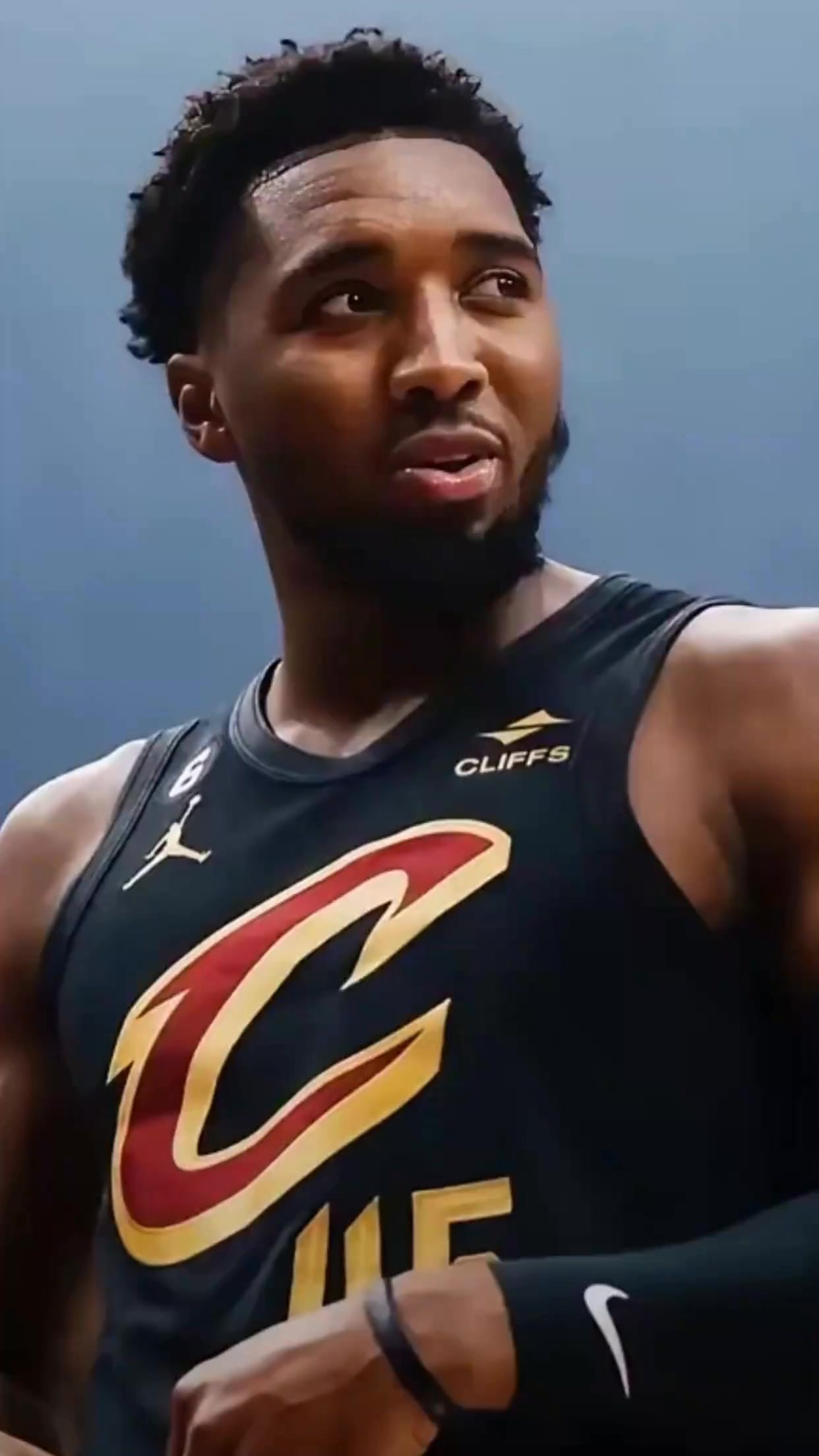 包含爵士主场告捷!米切尔继续发威的词条 包含爵士主场告捷!米切尔继续发威的词条