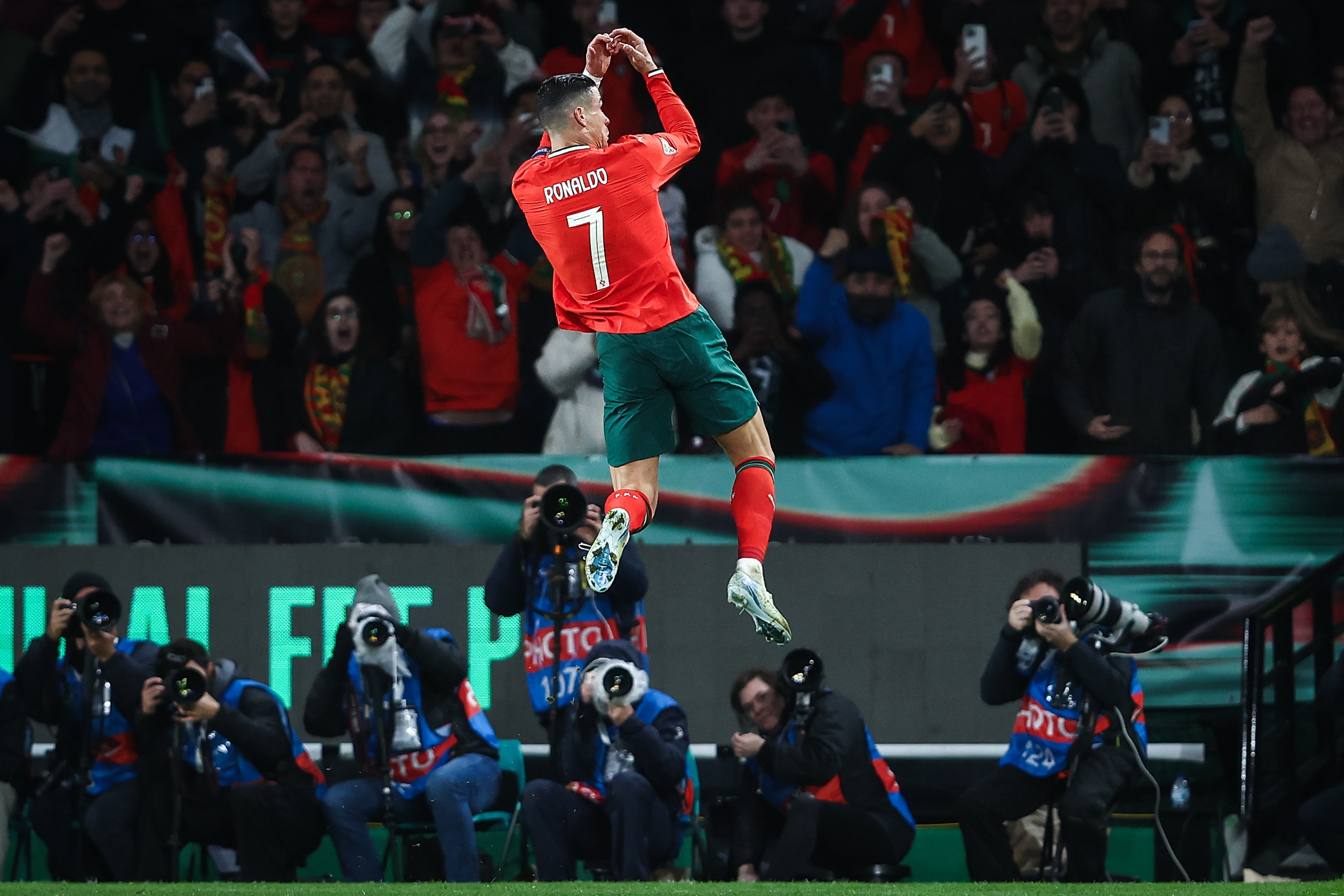 葡萄牙迎战匈牙利,力争晋级的简单介绍 葡萄牙迎战匈牙利,力争晋级的简单介绍