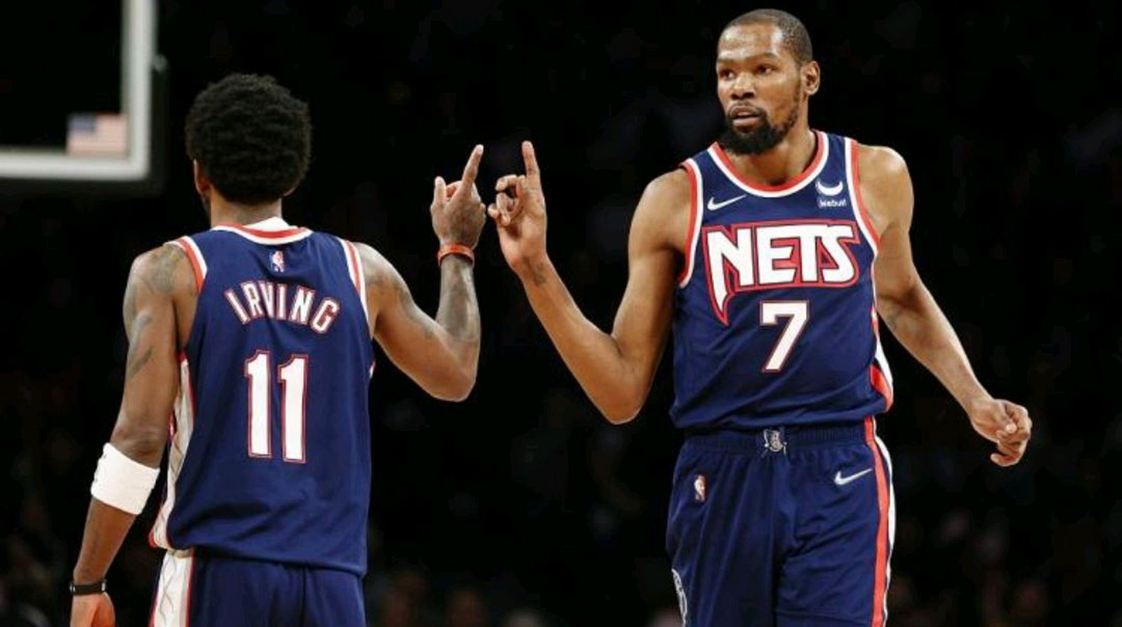 包含猛龙顽强逆转,一举击败对手晋级的词条 包含猛龙顽强逆转,一举击败对手晋级的词条