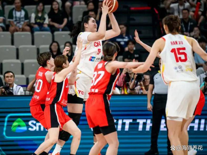 包含队魂现身篮球巨星:队友互补闪耀赛场的词条 包含队魂现身篮球巨星:队友互补闪耀赛场的词条