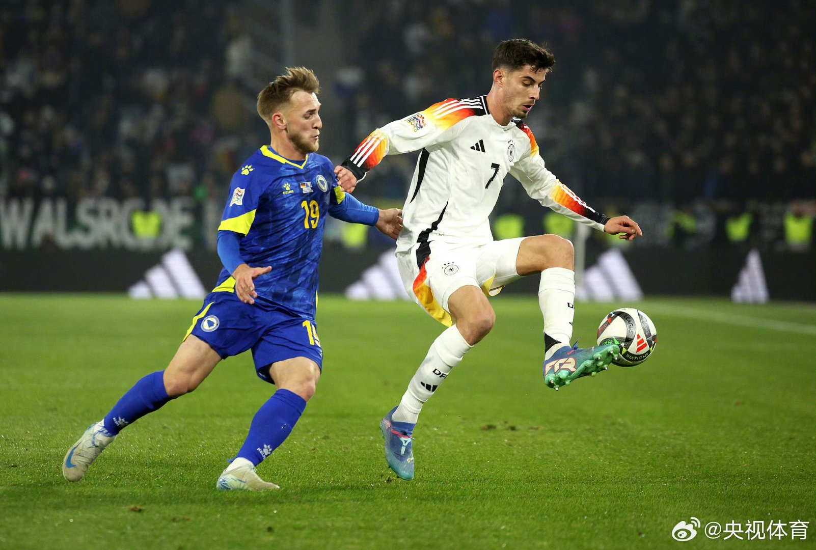 欧国联赛中球队们在比赛中展现出色 欧国联赛中球队们在比赛中展现出色